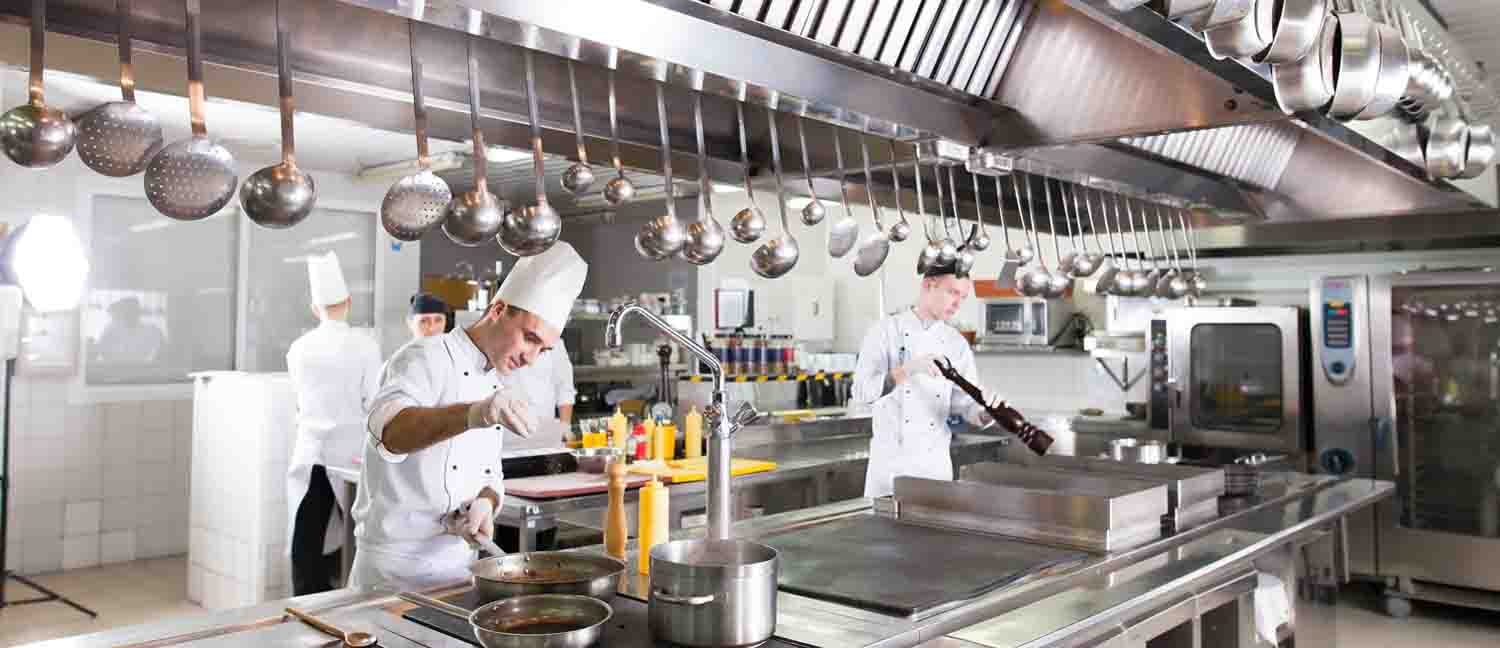 the work of the cook in the kitchen of the restaurant