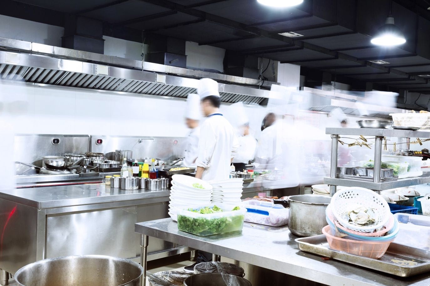 Commercial kitchen