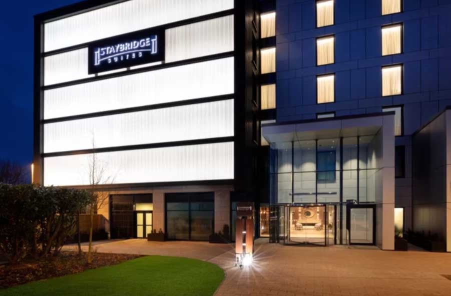 Stalybridge Suites Hotel